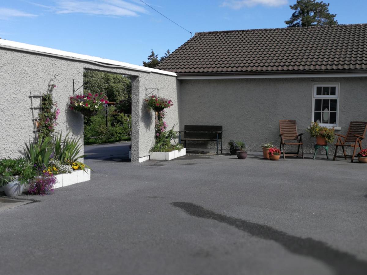Tower View Lodge Ennis Esterno foto