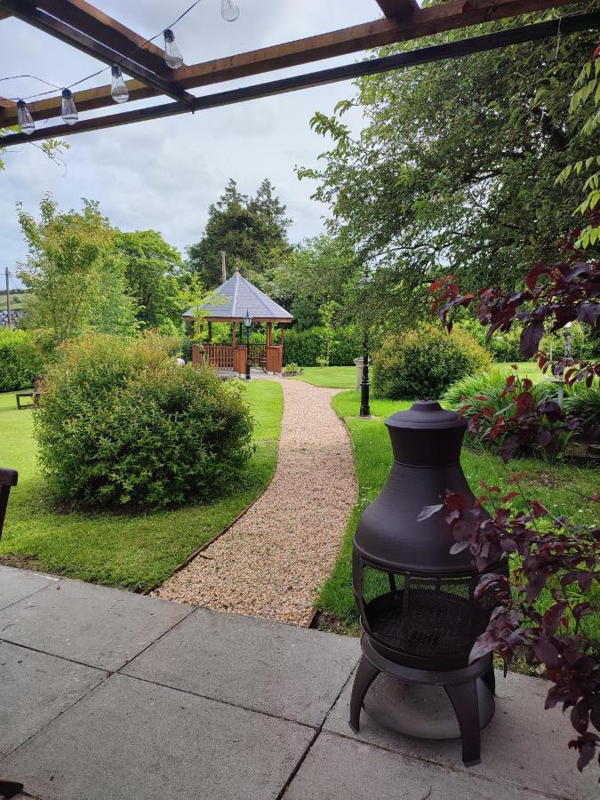 Tower View Lodge Ennis Esterno foto